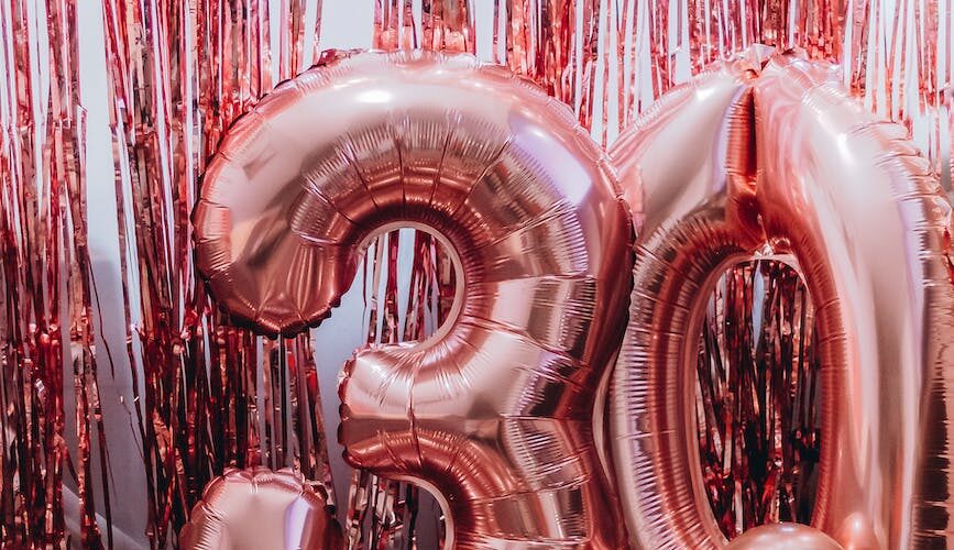 balloons in a room, 30th birthday, turning 30, birthday ideas, 30th birthday ideas